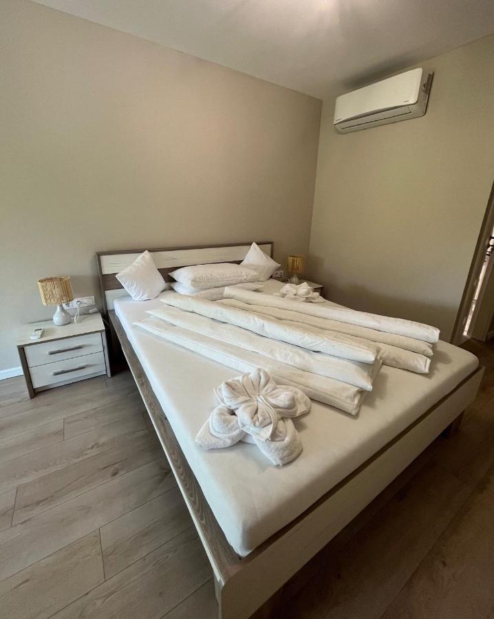 Muki House Hunedoara Exterior foto